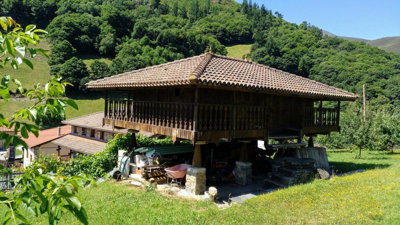 Appartement Casa Gayon à Pola de Allande Extérieur photo